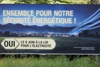 Le Conseil des Etats tient à exclure tout recours des organisations environnementales pour les seize grands projets de centrales hydroélectriques que le peuple a légitimés dans les urnes l'été dernier (archives). KEYSTONE/SALVATORE DI NOLFI
